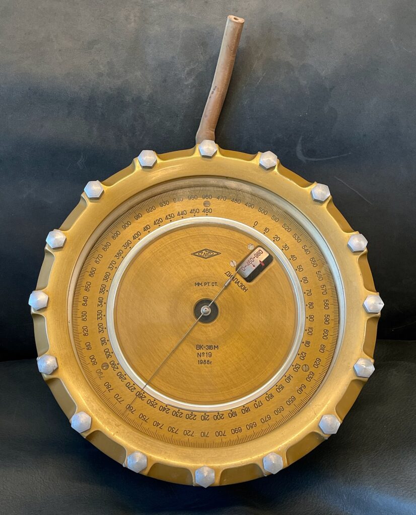 pressure gauge dial