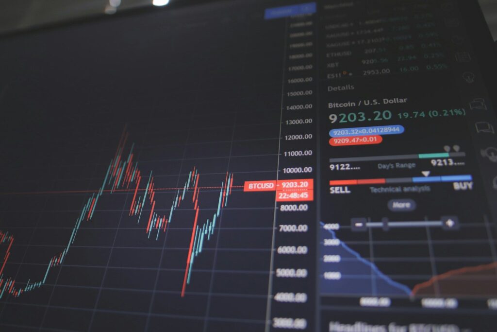 Percorsi di investimento: crypto e NFT per tutti